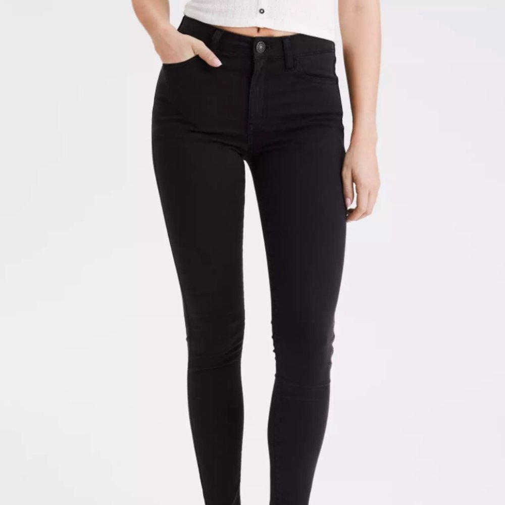 AMERICAN EAGLE | Super stretch black jeggings | Size 4